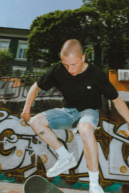 allesfreunde Crew Shirt